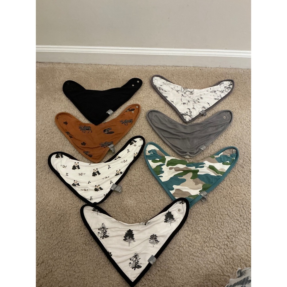Kyle baby bandana bib lot 7 retired prints black white zen tree Canadian camo